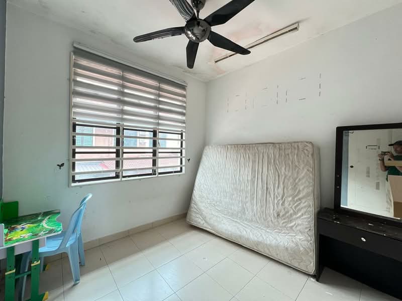 2-storey Terraced House for Sale in Bandar Damansara Kuantan (Sungai Karang) - Izzat Azman - Bedroom - PropertyGuru.com.my
