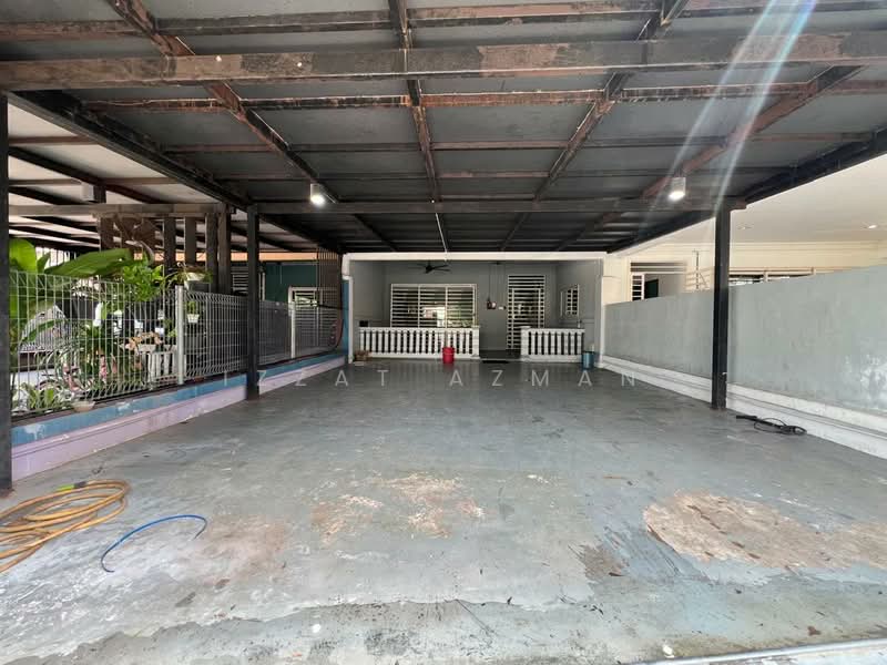 2-storey Terraced House for Sale in Bandar Damansara Kuantan (Sungai Karang) - Izzat Azman - Exterior - PropertyGuru.com.my