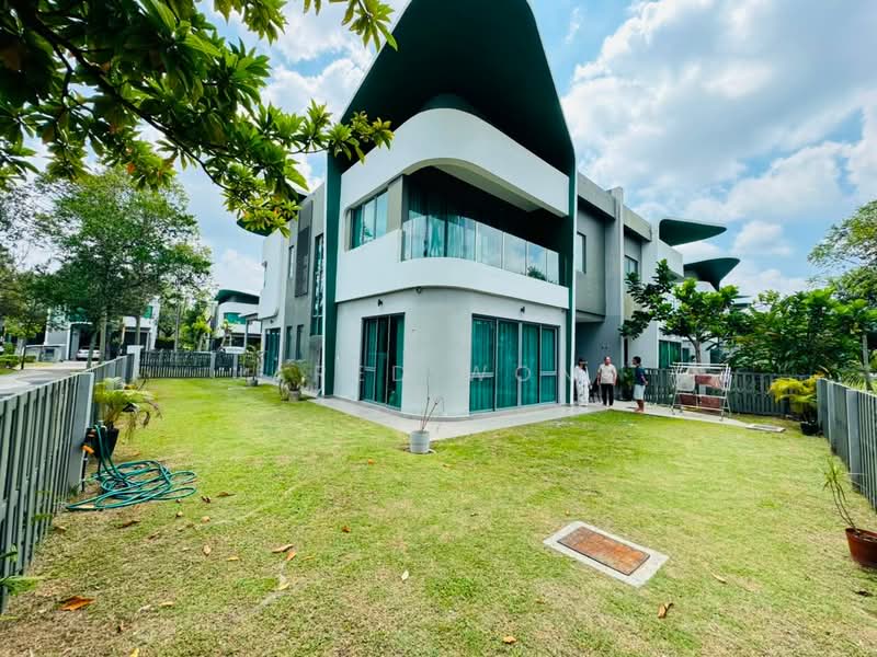 Semi-Detached House for Sale in Setia Eco Glades (Cyberjaya) - Jared Wong - Exterior - PropertyGuru.com.my
