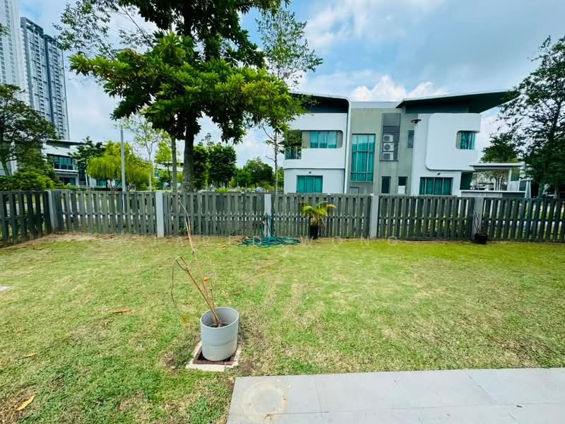Semi-Detached House for Sale in Setia Eco Glades (Cyberjaya) - Jared Wong - Exterior - PropertyGuru.com.my