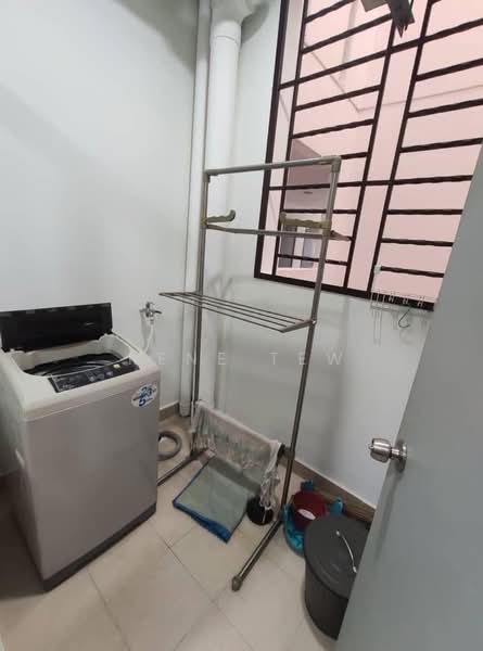 Servis Apartment untuk Disewa di Pangsapuri Tanah Emas (Golden Sands) - Rene Tew - PropertyGuru.com.my