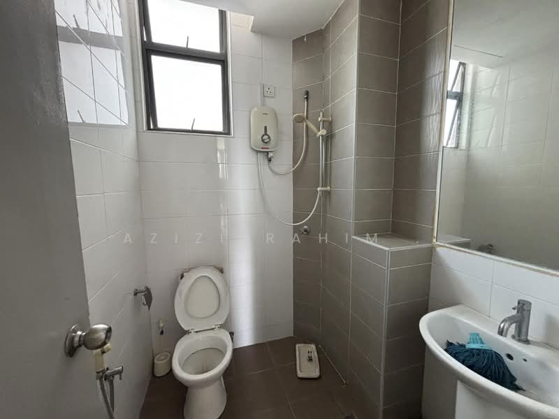 Condominium for Sale at Alam Desa @ Park Village - Azizirrahim . - Bathroom - PropertyGuru.com.my