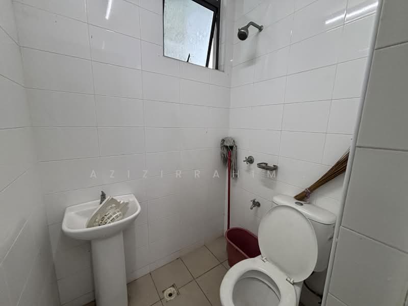 Condominium for Sale at Alam Desa @ Park Village - Azizirrahim . - Bathroom - PropertyGuru.com.my