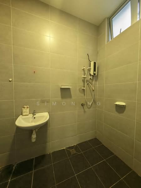 Servis Apartment untuk Disewa di BM City Suites @ BM City Mall - Simon Ng - PropertyGuru.com.my