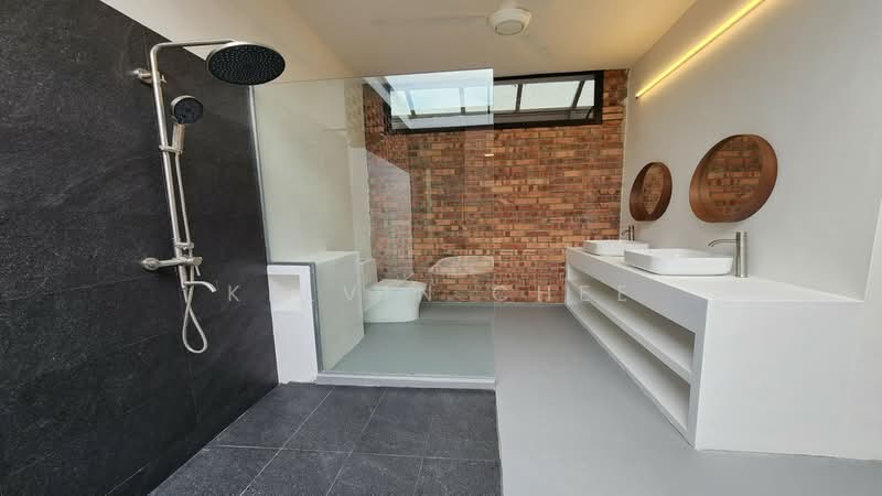 Bungalow for Rent in Gelang Patah (Johor) - Kelvin Chee - Bathroom - PropertyGuru.com.my