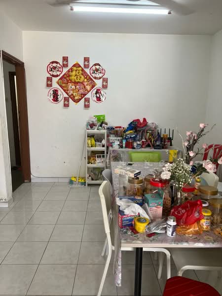 Rumah Teres 2 Tingkat untuk Dijual di Taman Johor Jaya (Johor Bahru) - Jayden Ng - Dining Room - PropertyGuru.com.my