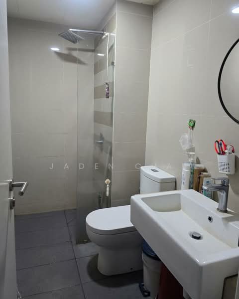 Servis Apartment untuk Dijual di Danau Kota Suite Apartments - Jaden Chai - Bathroom - PropertyGuru.com.my