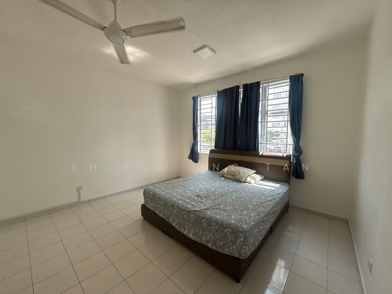 Pangsapuri untuk Dijual di Molek Ria - Shiang Yng Tan - Bedroom - PropertyGuru.com.my