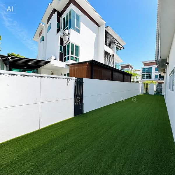 Rumah Berkembar untuk Dijual di Garden Residence (Cyberjaya) - Jared Wong - Exterior - PropertyGuru.com.my