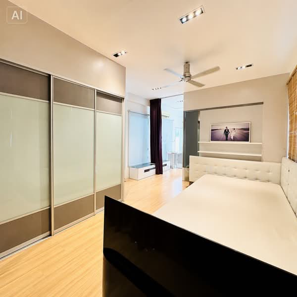 Rumah Berkembar untuk Dijual di Garden Residence (Cyberjaya) - Jared Wong - Bedroom - PropertyGuru.com.my