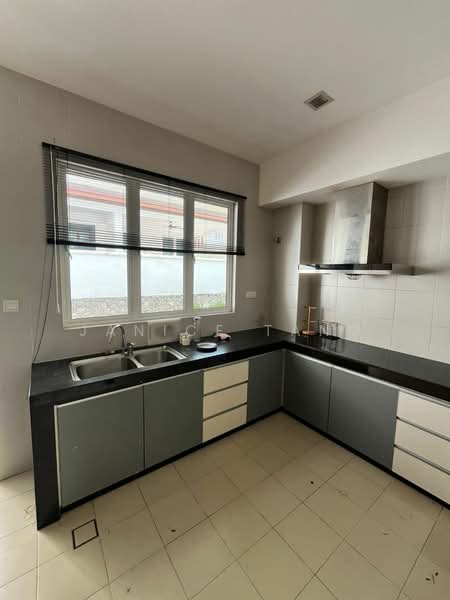 Semi-Detached House for Rent in Setia Eco Park (Setia Alam) - Janice Tang - Kitchen - PropertyGuru.com.my