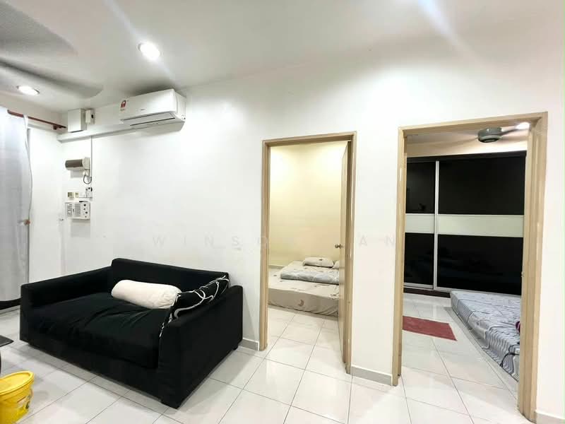 Rumah Teres 1-Tingkat untuk Dijual di Taman JP Perdana (Johor Bahru) - Winson Tan - Living Room - PropertyGuru.com.my