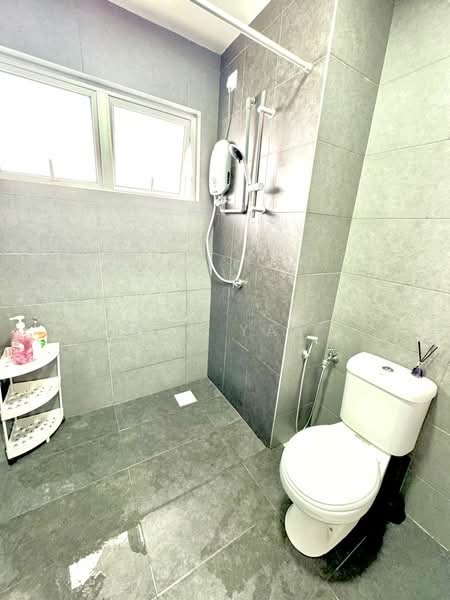 Service Residence for Rent at Maxim Citylights - Eva Yap - Bathroom - PropertyGuru.com.my