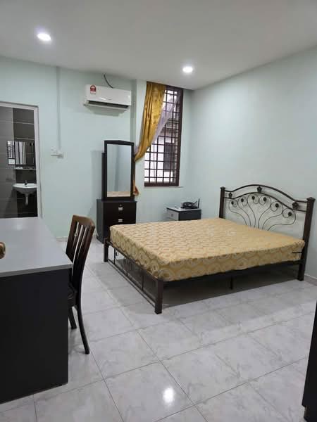 Rumah Teres 2 Tingkat untuk Dijual di Taman Desa Skudai (Skudai) - Jayden Ng - Bedroom - PropertyGuru.com.my