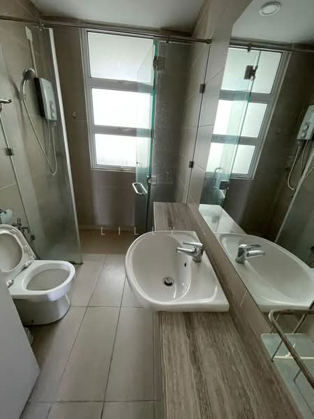 Service Residence for Rent at Summerton - Lilly . - Bathroom - PropertyGuru.com.my