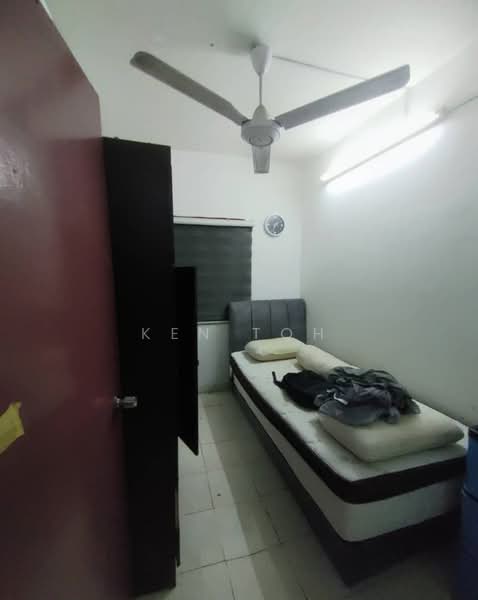 Apartment for Sale at Sri Cempaka (Puchong Jaya) - Ken Toh - Bedroom - PropertyGuru.com.my