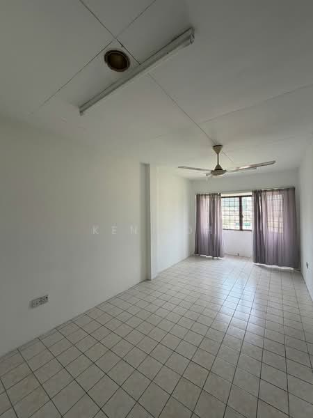 Pangsapuri untuk Dijual di Permai Apartment - Ken Toh - Interior - PropertyGuru.com.my