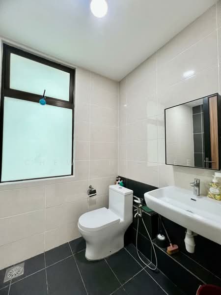 Servis Apartment untuk Disewa di Wave @ Marina Cove - Chew Chee Yee - Bathroom - PropertyGuru.com.my