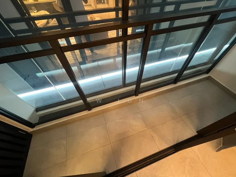 Servis Apartment untuk Dijual di Binastra Cochrane - Tw Lun - Balcony - PropertyGuru.com.my
