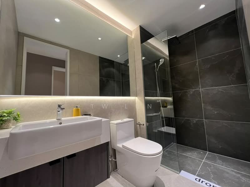 Servis Apartment untuk Dijual di Binastra Cochrane - Tw Lun - Bathroom - PropertyGuru.com.my