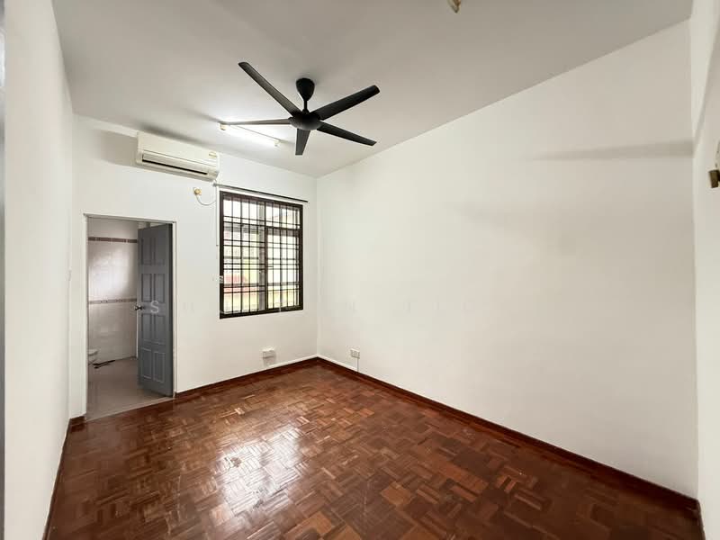 1.5-storey Terraced House for Sale in Bandar Seri Alam (Masai) - Shu Ean Tiong - Interior - PropertyGuru.com.my
