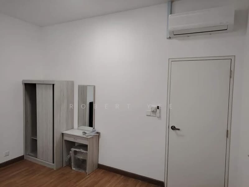 Terraced House for Rent in Kota Emerald (Rawang) - Robert Yee - Bedroom - PropertyGuru.com.my