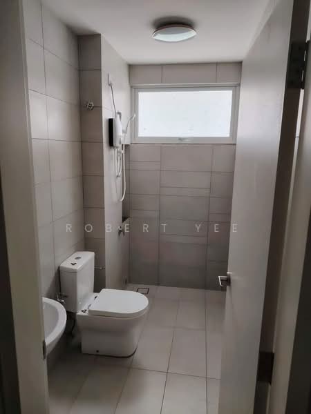 Terraced House for Rent in Kota Emerald (Rawang) - Robert Yee - Bathroom - PropertyGuru.com.my