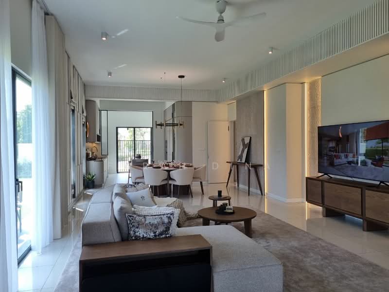3-storey Terraced House for Sale in Seksyen U15 (Shah Alam) - Farah Dina - Living Room - PropertyGuru.com.my