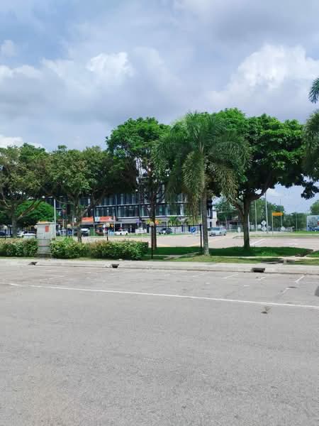 Shop / Office for Sale in Bandar Cemerlang (Ulu Tiram) - Shirley Pang - Exterior - PropertyGuru.com.my