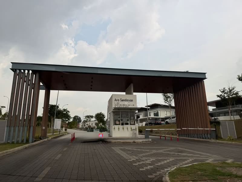 Rumah Teres 2 Tingkat untuk Dijual di Taman Nusari Bayu (Bandar Sri Sendayan) - John Khoo - PropertyGuru.com.my