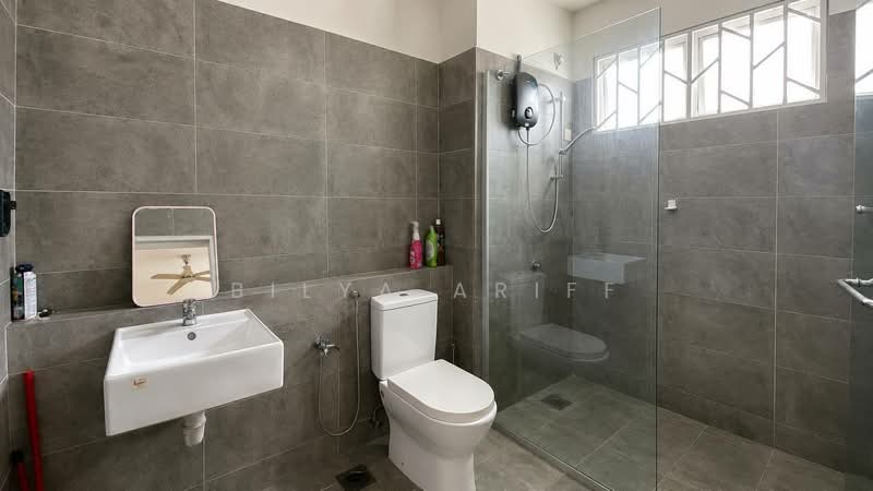 Rumah Teres 2 Tingkat untuk Dijual di Dengkil (Selangor) - BILYA ARIFF - PropertyGuru.com.my