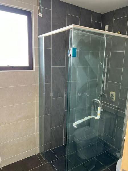 Semi-Detached House for Sale in Setia Ecohill (Semenyih) - Dlynie Ooi - Bathroom - PropertyGuru.com.my