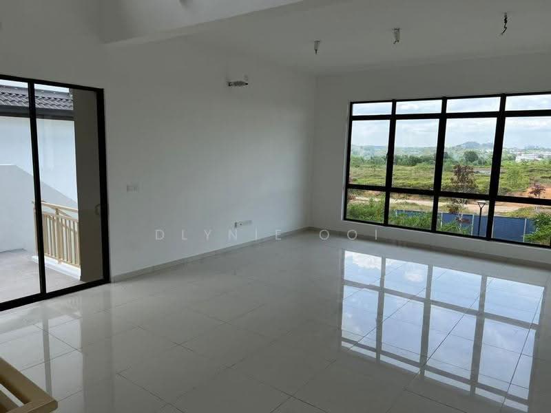 Semi-Detached House for Sale in Setia Ecohill (Semenyih) - Dlynie Ooi - Living Room - PropertyGuru.com.my
