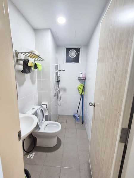 Condominium for Rent at IDEAL RESIDENCY - Bosco Teoh - Bathroom - PropertyGuru.com.my