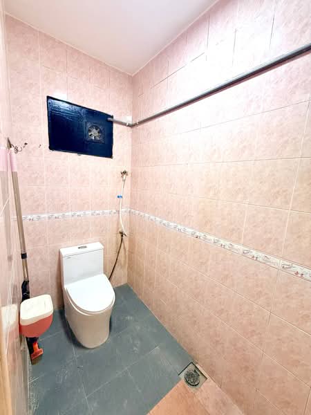 Rumah Teres 2 Tingkat untuk Dijual di Segamat (Johor) - Marcus Tey - Bathroom - PropertyGuru.com.my