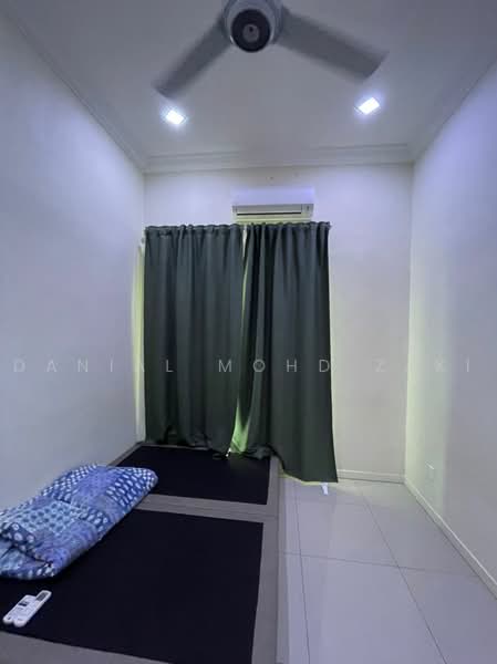 1-storey Terraced House for Rent in Hijauan Valdor (Sungai Jawi) - Danial Mohd Zaki - Bedroom - PropertyGuru.com.my