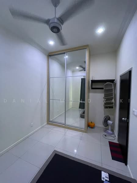 1-storey Terraced House for Rent in Hijauan Valdor (Sungai Jawi) - Danial Mohd Zaki - Bedroom - PropertyGuru.com.my