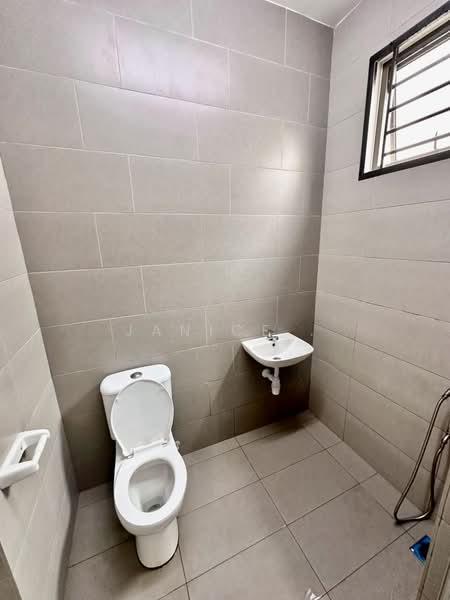 Rumah Teres 2 Tingkat untuk Dijual di Taman Mutiara Rini (Skudai) - Janice . - PropertyGuru.com.my