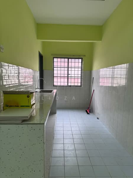 Apartment for Sale at Jasmin Apartment - Lidza . - Kitchen - PropertyGuru.com.my