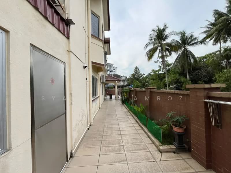 Rumah Teres 2 Tingkat untuk Dijual di Seksyen 8 (Shah Alam) - Syafiq Shamroz - Exterior - PropertyGuru.com.my
