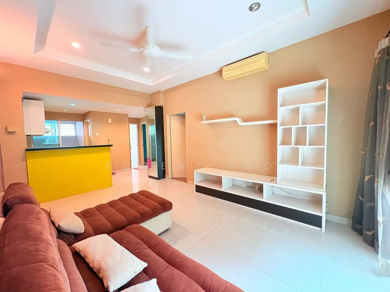 Condominium for Sale at Bayan Villa, Seri Kembangan - Eugene Kho - Living Room - PropertyGuru.com.my