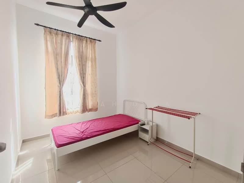 Townhouse for Rent in Eco Grandeur (Puncak Alam) - Farah Dina - Bedroom - PropertyGuru.com.my
