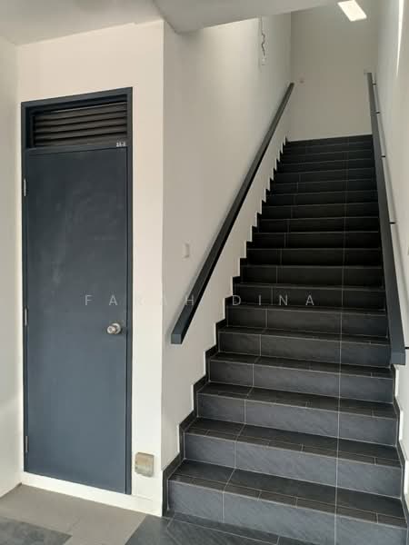 Townhouse for Rent in Eco Grandeur (Puncak Alam) - Farah Dina - Corridor - PropertyGuru.com.my