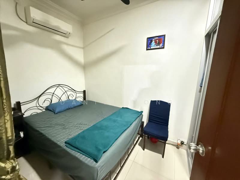 Rumah Teres 1 Tingkat untuk Dijual di Taman Rinting (Masai) - Daniel Yong - Bedroom - PropertyGuru.com.my