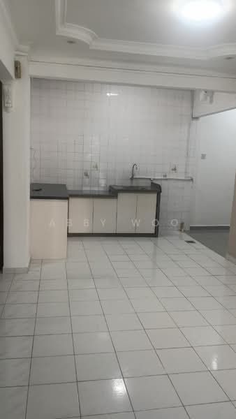Kondominium untuk Disewa di Villa Condominium - Abby Woo - Kitchen - PropertyGuru.com.my