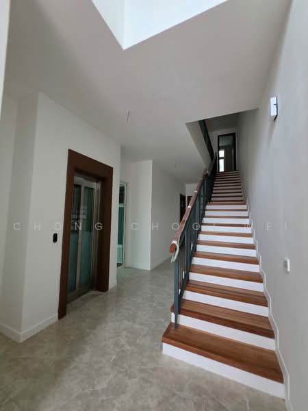 3-storey Terraced House for Rent in Tanjung Tokong (Penang) - Chong Chooi Wei - Entrance - PropertyGuru.com.my