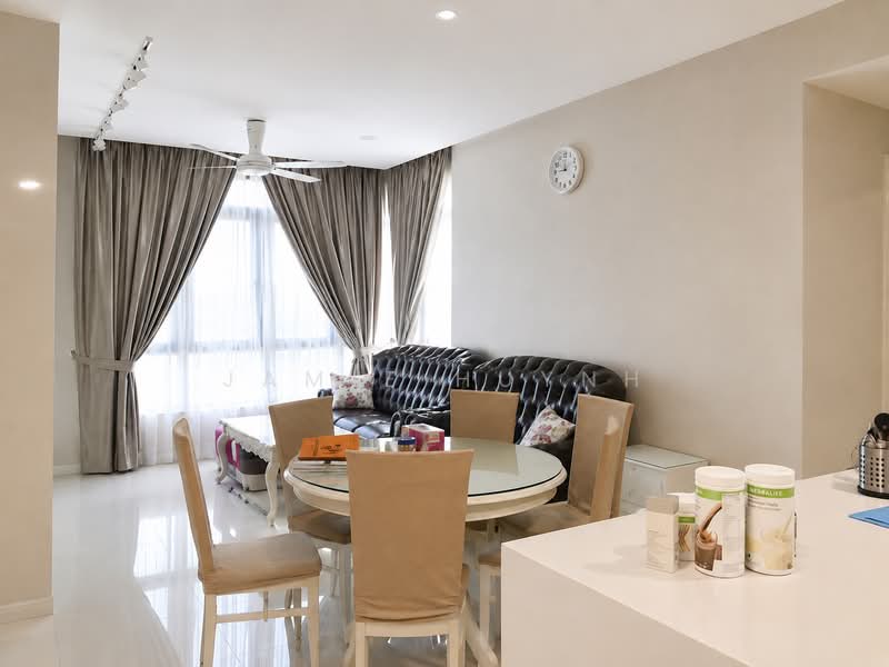 Service Residence for Rent at Tropicana Avenue - Jamie Huynh - Living Room - PropertyGuru.com.my