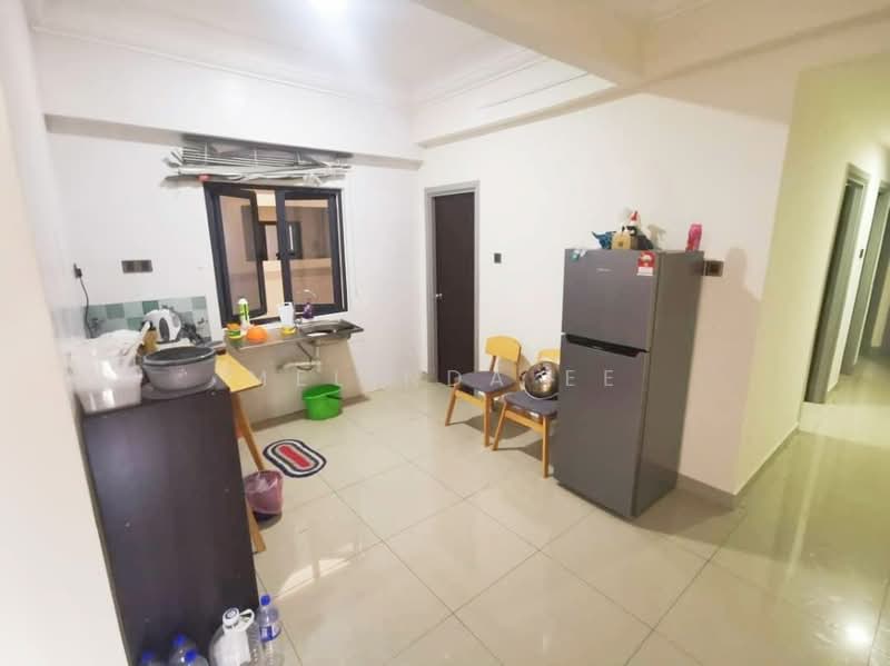Service Residence for Sale at V@SUMMERPLACE - Melinda Ee - Kitchen - PropertyGuru.com.my