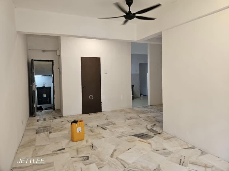 Pangsapuri untuk Dijual di Desa Idaman 2 Shop Apartment - Tom Lee - PropertyGuru.com.my