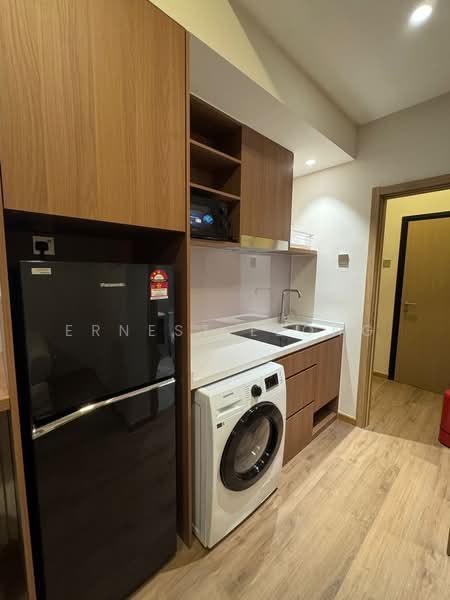 Servis Apartment untuk Disewa di Armani Raja Uda - Ernest Leong - PropertyGuru.com.my